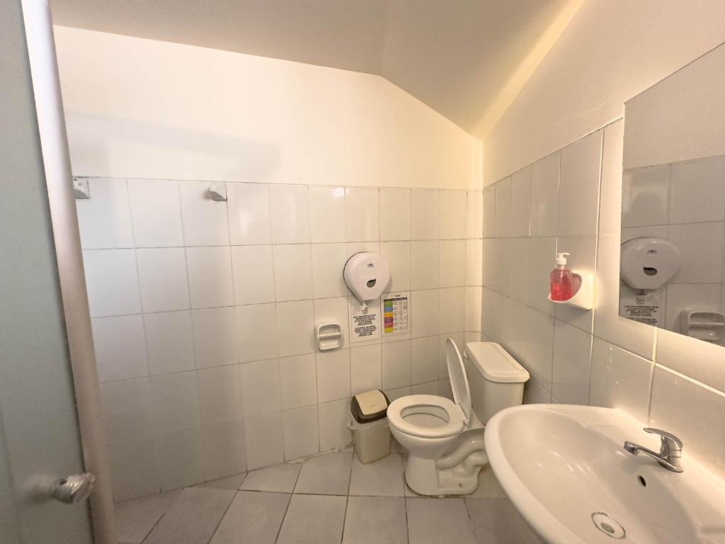 Lobo Hostel La Pazにあるバスルーム