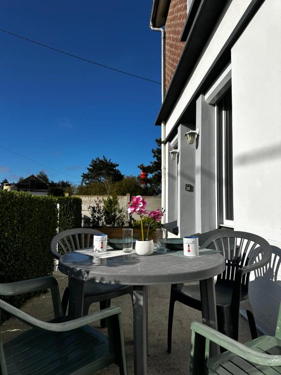 Fotografie z fotogalerie ubytování À700m de la mer appartement avec terrasse, parking l'alouette v destinaci Cayeux-sur-Mer