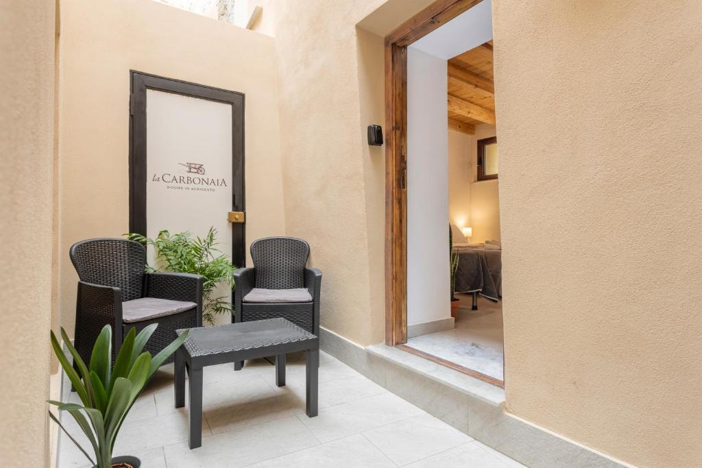 La carbonaia rooms in Agrigento - 19