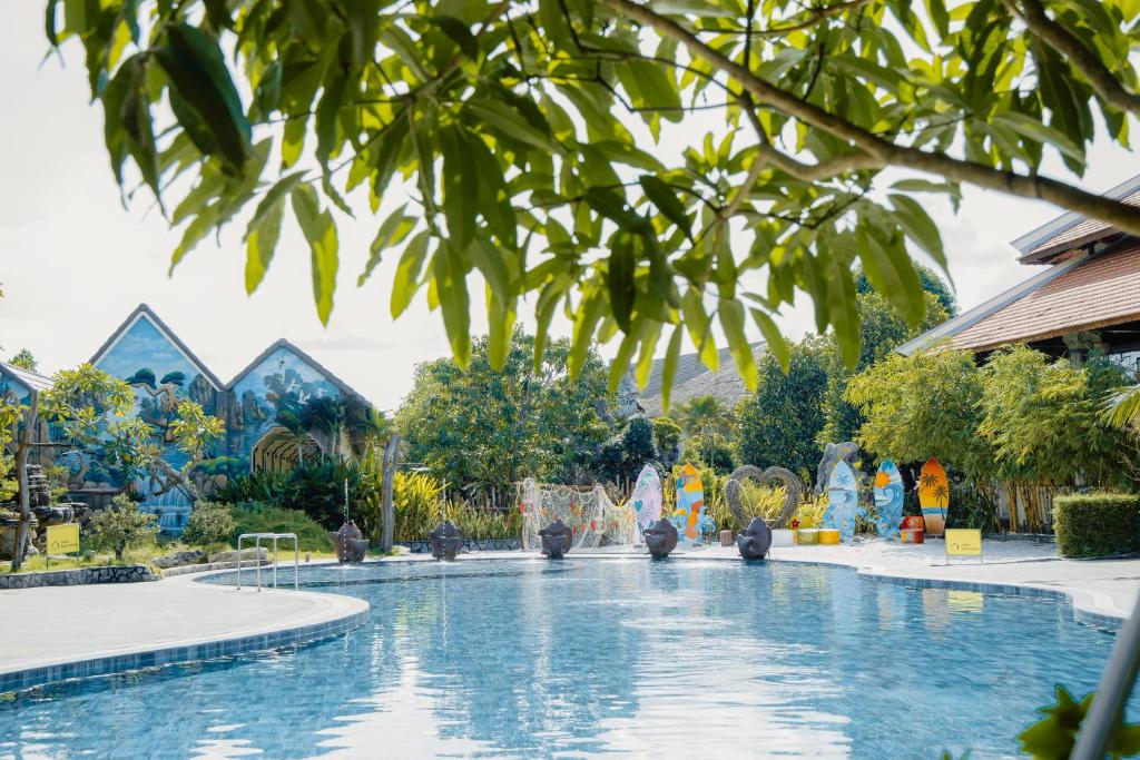 Bazén v ubytování Cantho Eco Resort nebo v jeho okolí