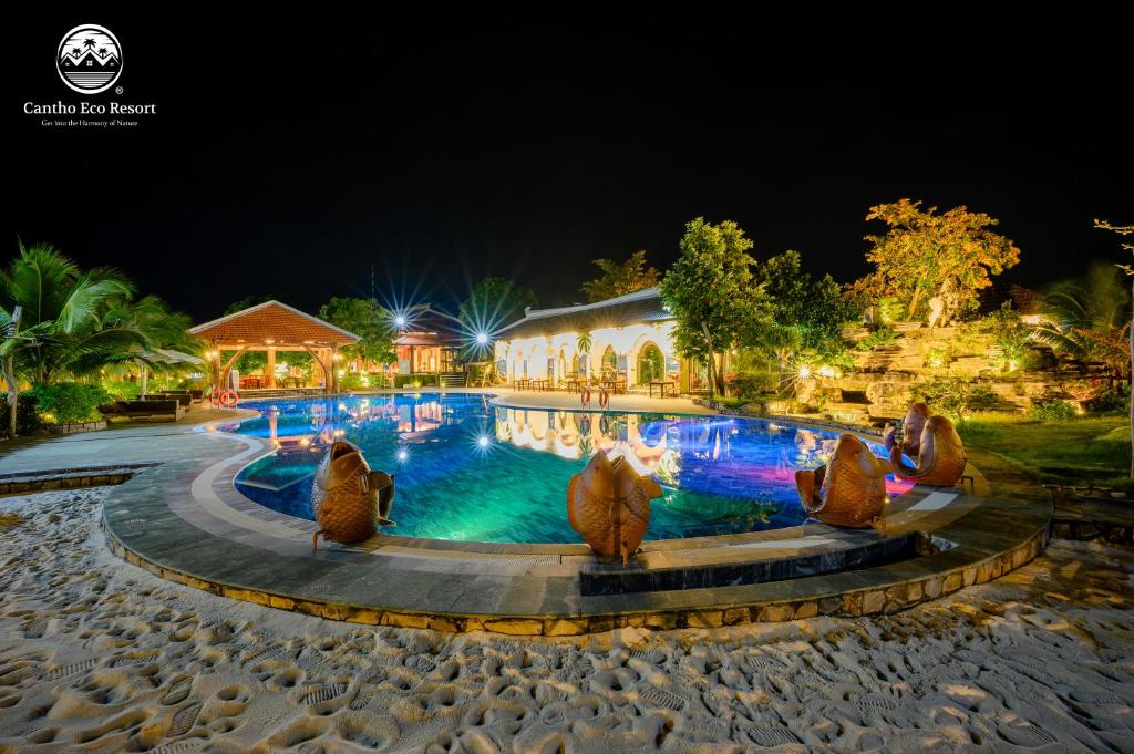 Bazén v ubytování Cantho Eco Resort nebo v jeho okolí