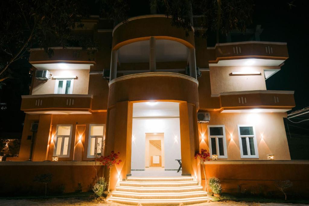 Exteriér nebo vchod ubytování Florya pyramids Palace