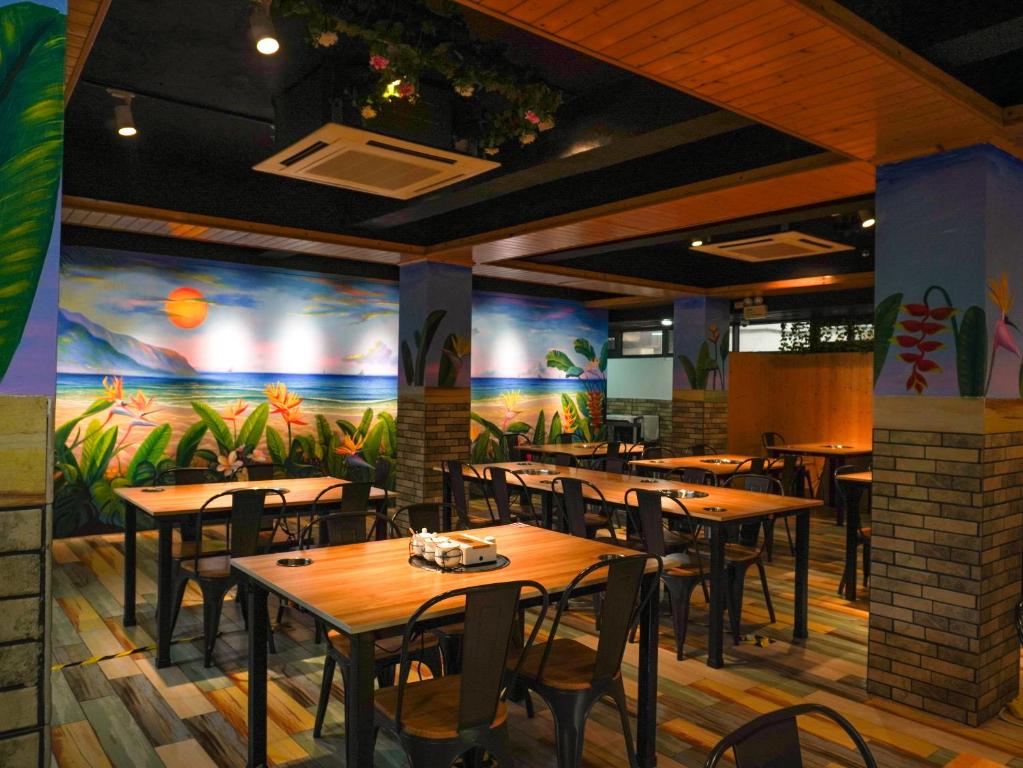 Restaurace v ubytování Boracay Paradise Hotel