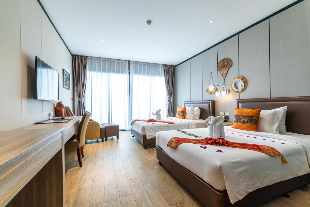 BJ & Radisson Sea View Hotel - 11