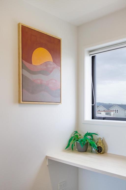 Seaside 2 Bed 2 Bath Haven Short Walk to the Beach - Resim 24