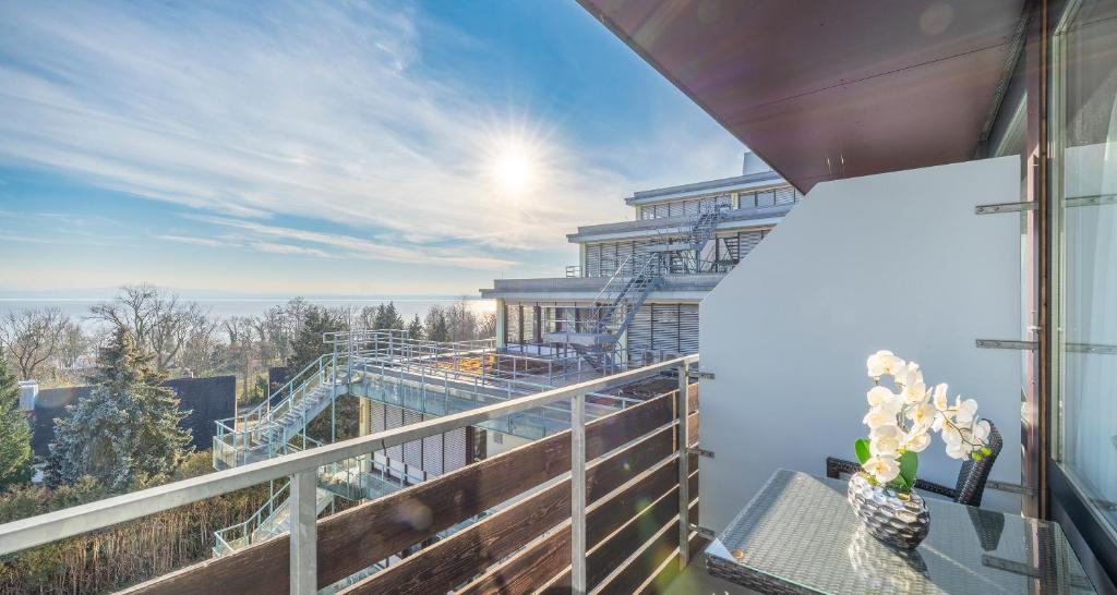 Balkón nebo terasa v ubytování PLAZA Hotel Föhr am Bodensee