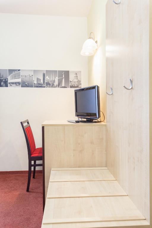 Hotel Mit-Mensch - Resim 17