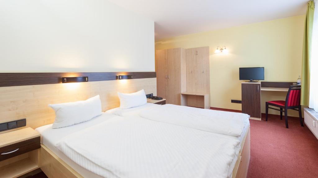 Hotel Mit-Mensch - Resim 19