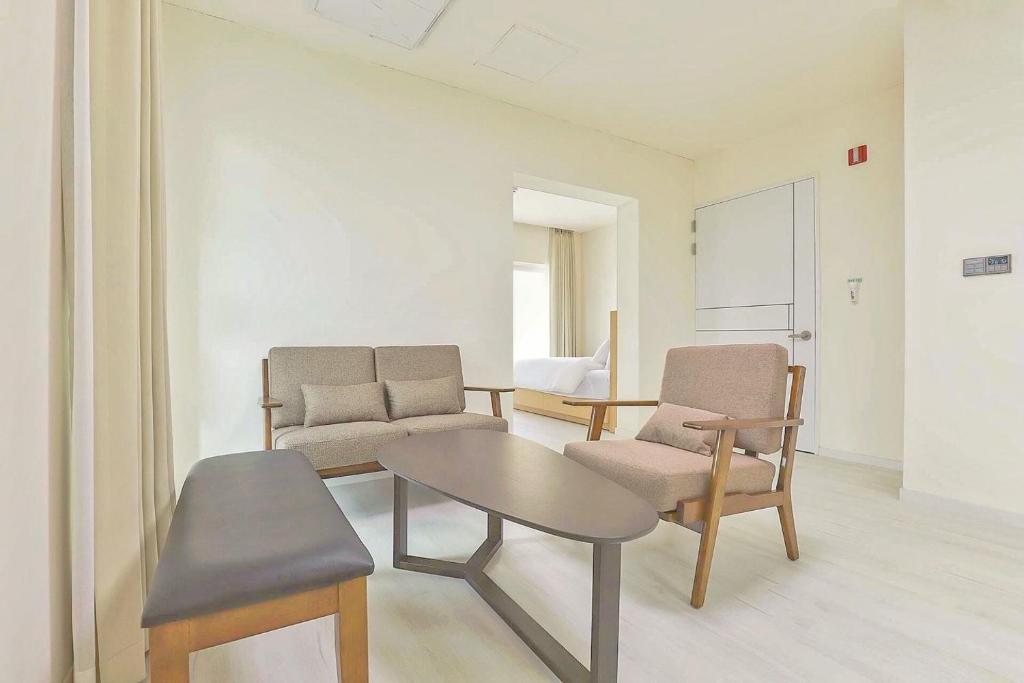 Kuchyň nebo kuchyňský kout v ubytování Berith Hotel