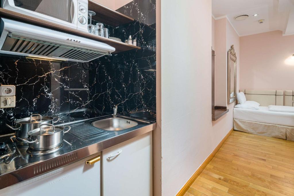 Best Western Plus Hotel Arcadia - Resim 8