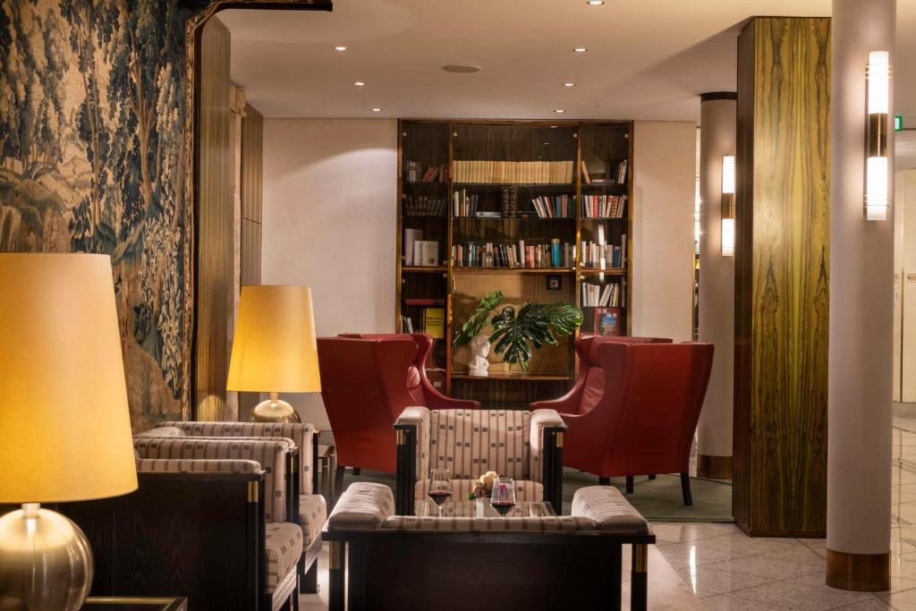 Posezení v ubytování Best Western Premier Grand Hotel Russischer Hof