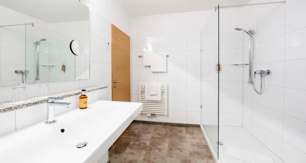 Koupelna v ubytování Best Western Plus iO Hotel