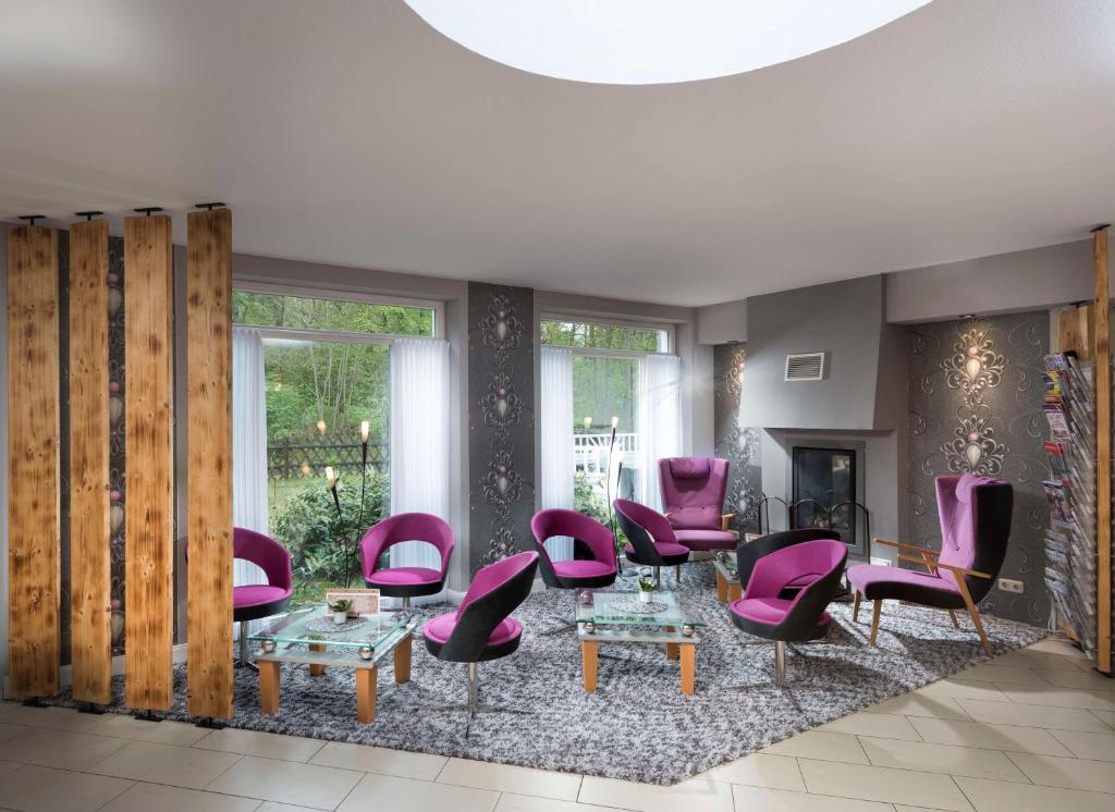 Posezení v ubytování Best Western Plus Ostseehotel Waldschloesschen