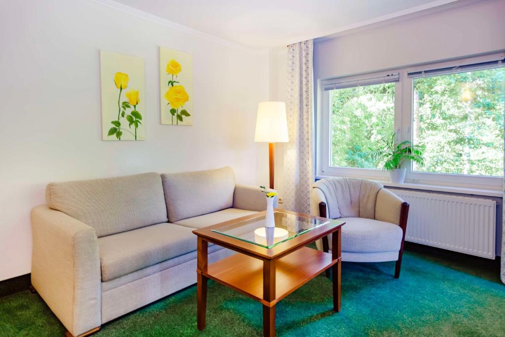 Posezení v ubytování Best Western Plus Ostseehotel Waldschloesschen