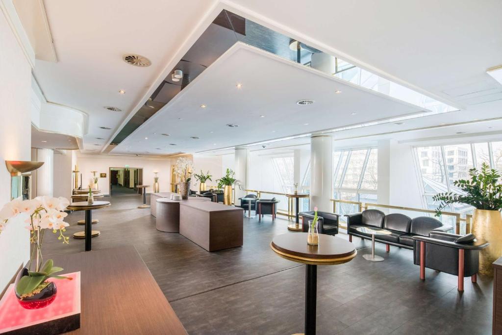 Posezení v ubytování Best Western Plus Plaza Hotel Darmstadt