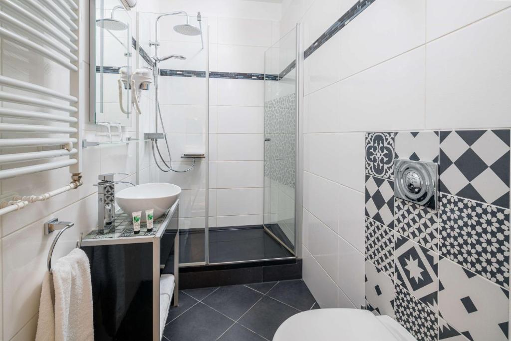 Best Western Plus Celebrity Suites - Resim 17