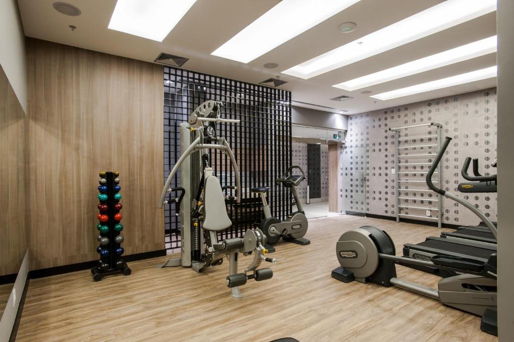 Fitness centrum a/nebo fitness zařízení v ubytování Hotel Atlantico Prime
