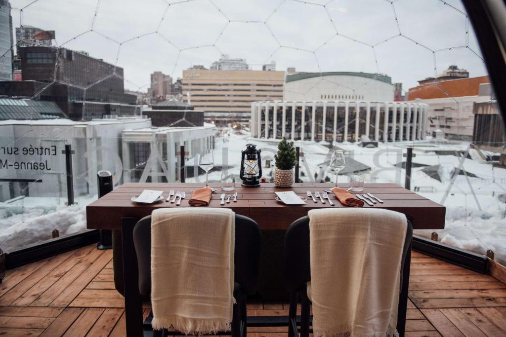 DoubleTree By Hilton Montreal - Resim 29