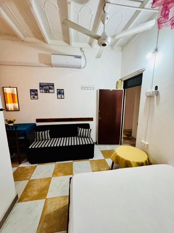 Postel nebo postele na pokoji v ubytování Dambulla Tourist Resort