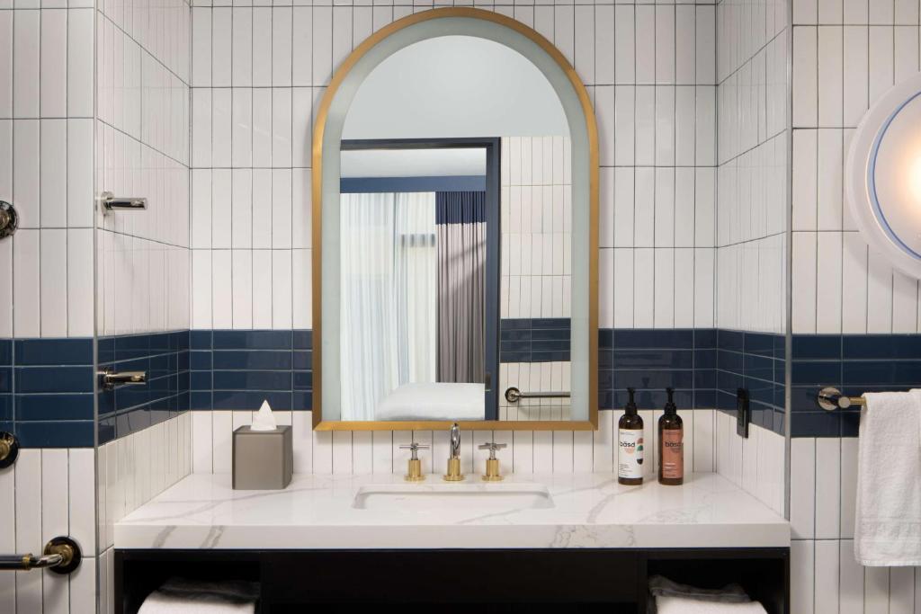 Hotel photo 32