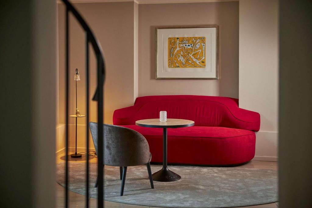 Wasserturm Hotel Cologne, Curio Collection by Hilton - Resim 29