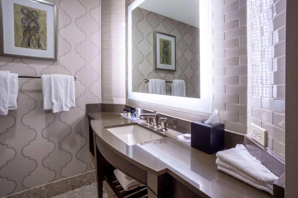 Grandover Resort & Spa, a Wyndham Grand Hotel - 