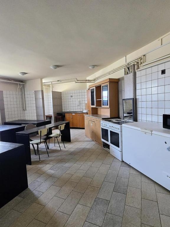 Kuchyň nebo kuchyňský kout v ubytování Petra motel