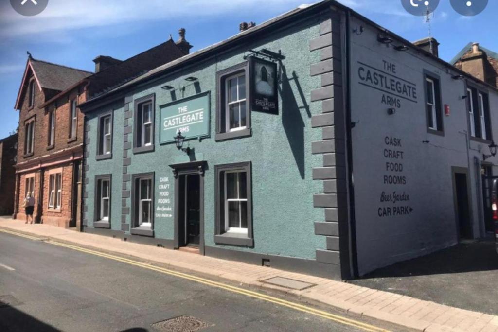 OYO The Castlegate Arms, Penrith (precios actualizados 2025)
