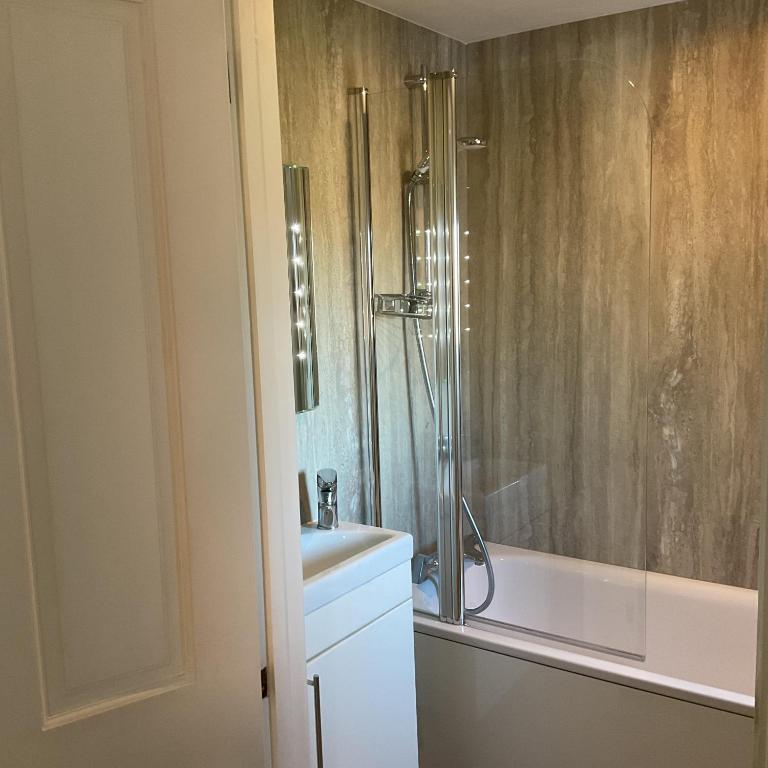 Peaceful house ideal for dogs lovely location 7