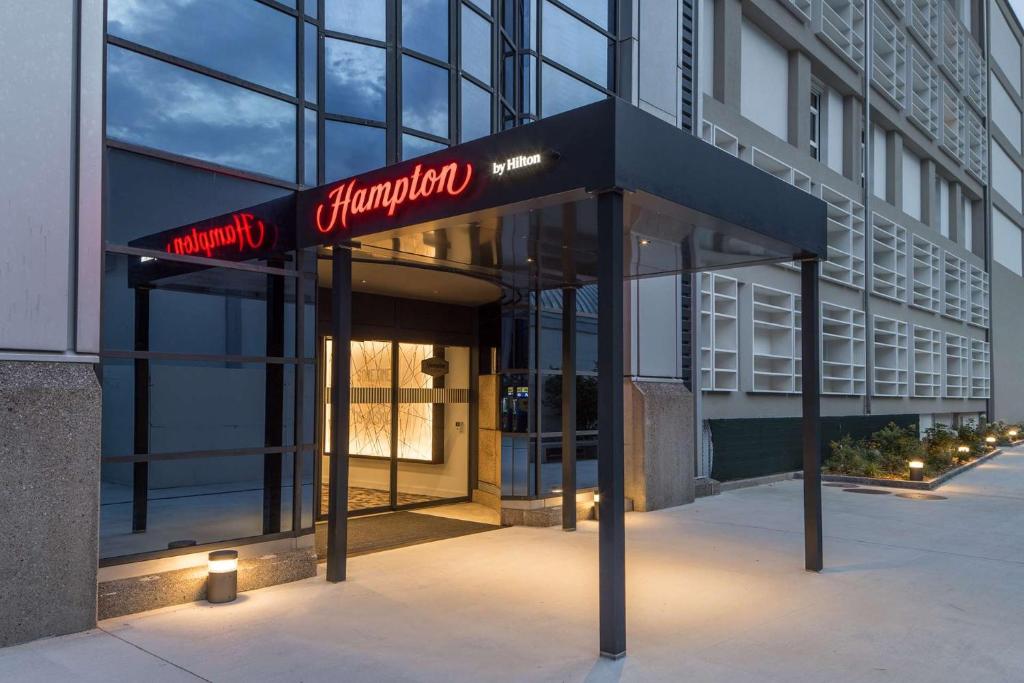 Budova, kde se hotel nachází