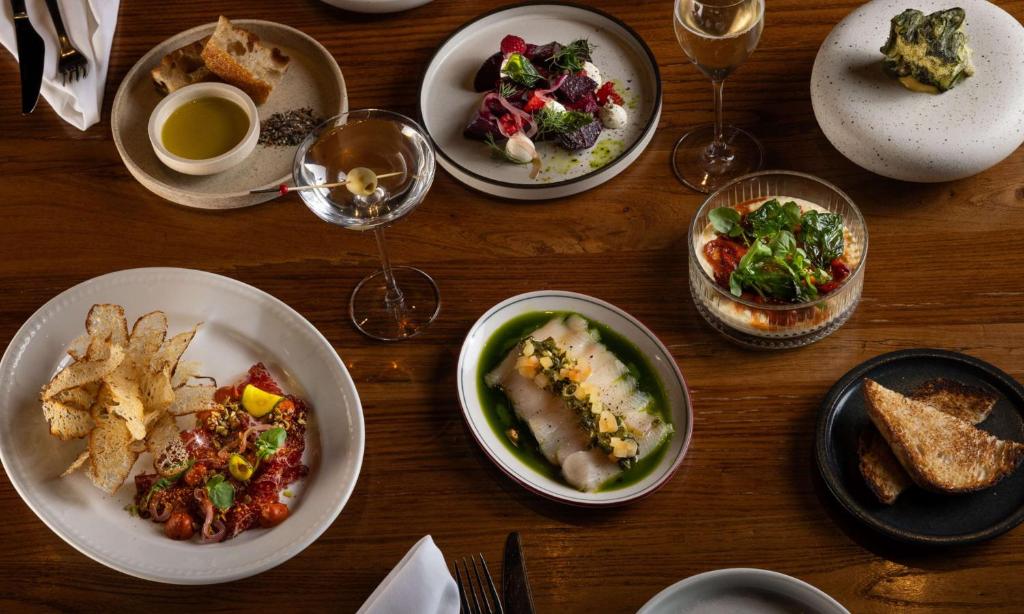 Next Hotel Melbourne, Curio Collection by Hilton - Resim 13