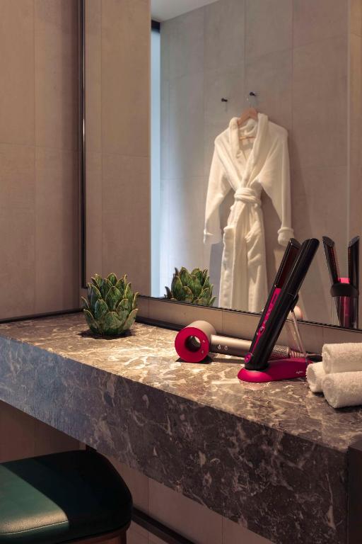 Next Hotel Melbourne, Curio Collection by Hilton - Resim 25