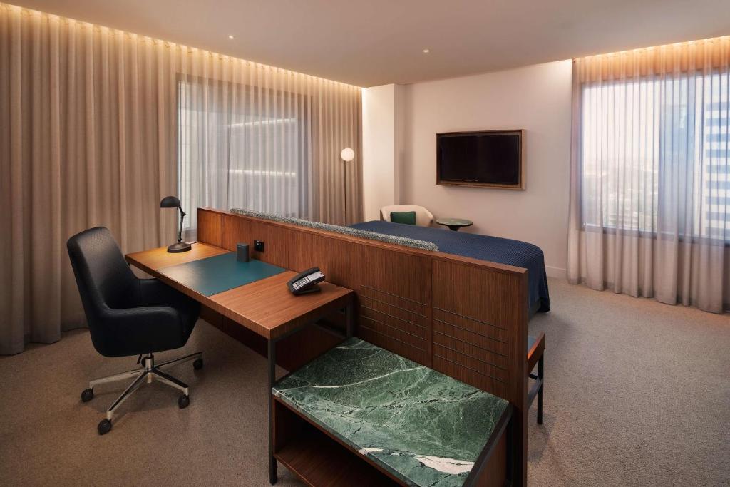 Next Hotel Melbourne, Curio Collection by Hilton - Resim 37