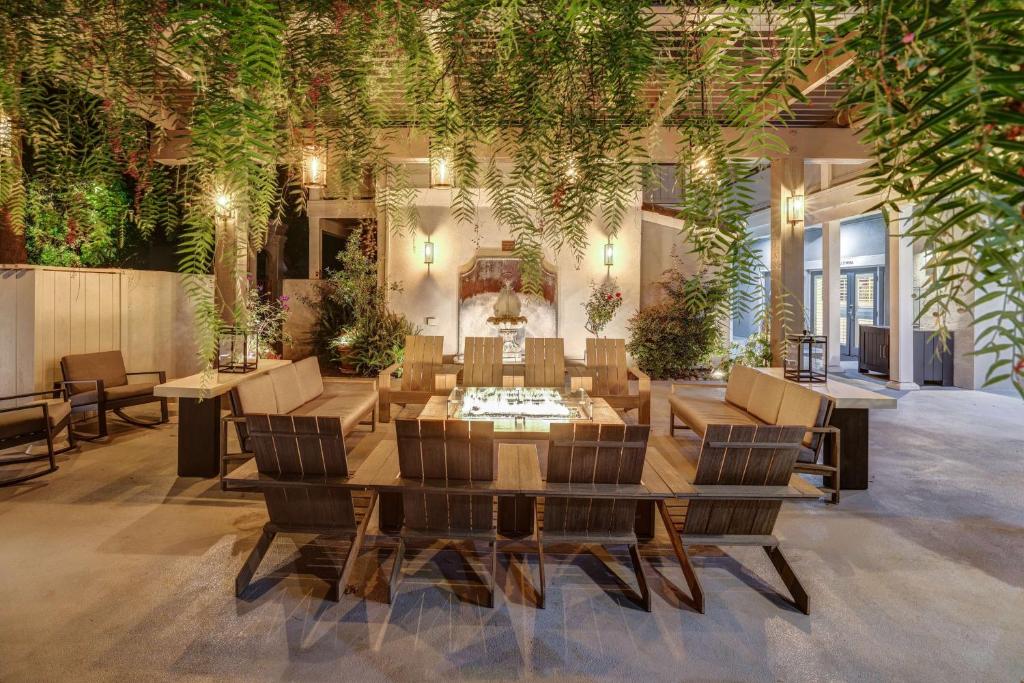 Sonoma Valley Inn, Tapestry Collection by Hilton photo