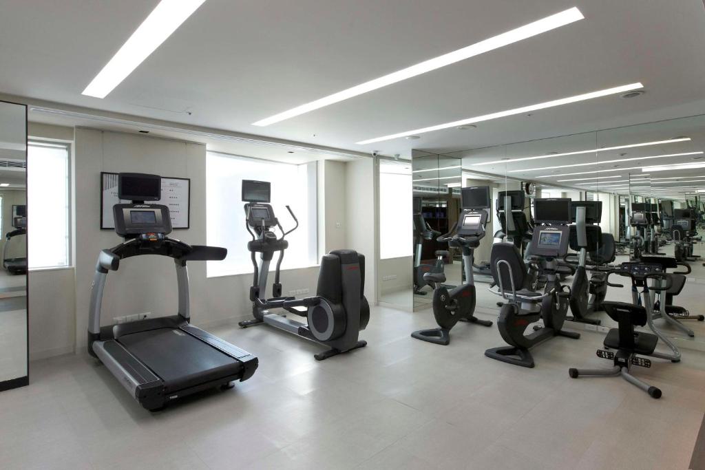Fitness centrum a/nebo fitness zařízení v ubytování Humble House Taipei, Curio Collection by Hilton