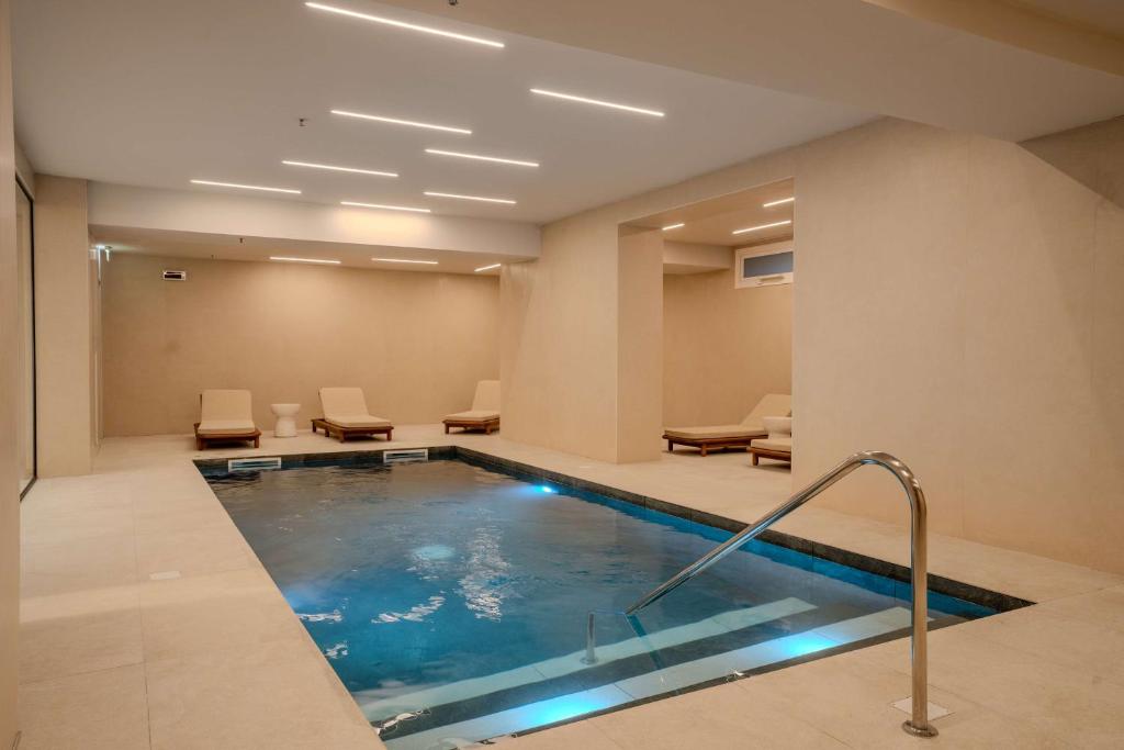 Bazén v ubytování Terradamari Resort & Spa Marina di Modica,Tapestry by Hilton nebo v jeho okolí