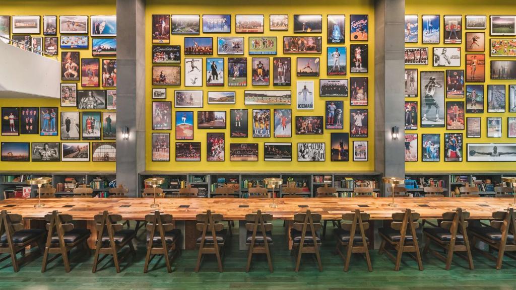 Restaurace v ubytování Graduate by Hilton Eugene