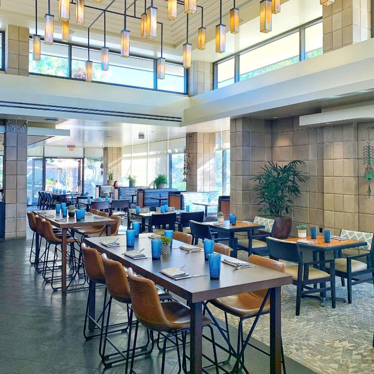 Restaurace v ubytování Arizona Biltmore, LXR Hotels & Resorts