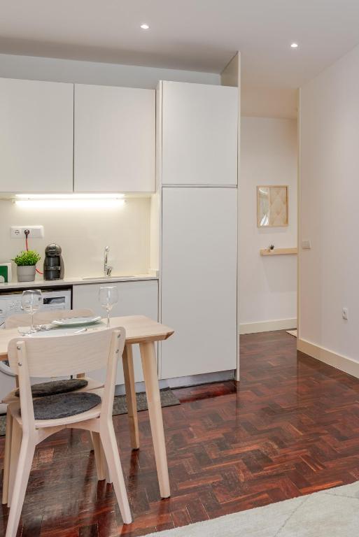 Kuchyň nebo kuchyňský kout v ubytování ESM Rental - Santa Catarina Cozy Apartment