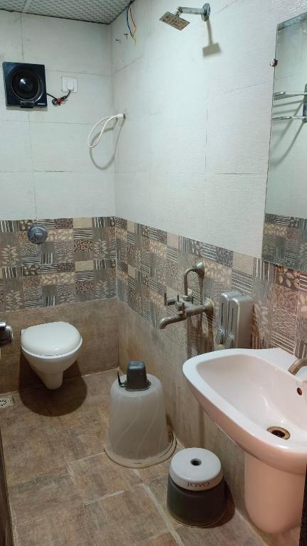 Koupelna v ubytování Hotel Kiara Eshosans Palace