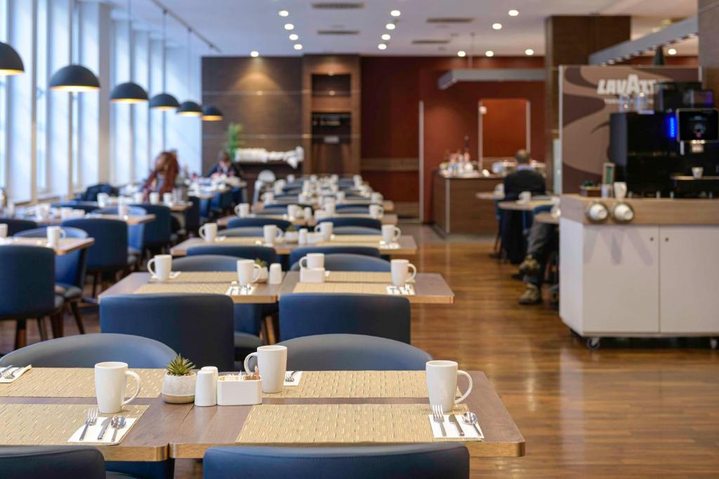 Hilton Cologne - Resim 11