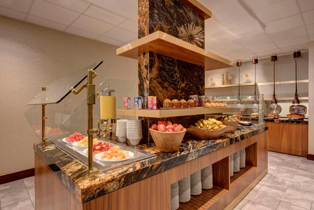Hilton Americas - Houston photo