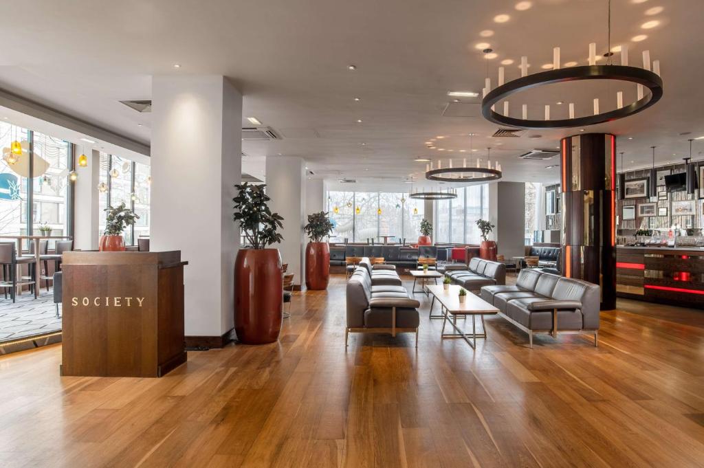 Hilton London Olympia - Resim 9