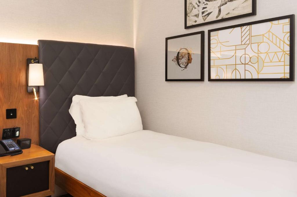 Hilton London Olympia - Resim 43