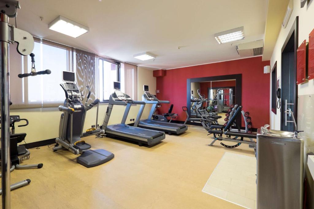 Fitness centrum a/nebo fitness zařízení v ubytování Hilton Garden Inn Lecce