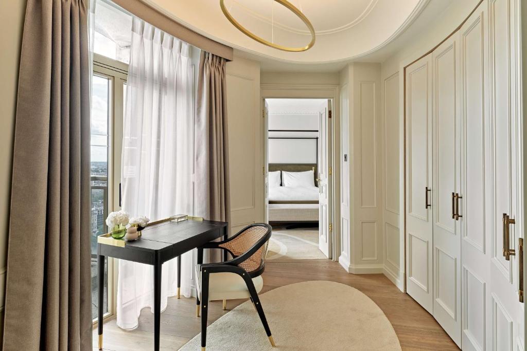 London Hilton on Park Lane - Resim 26