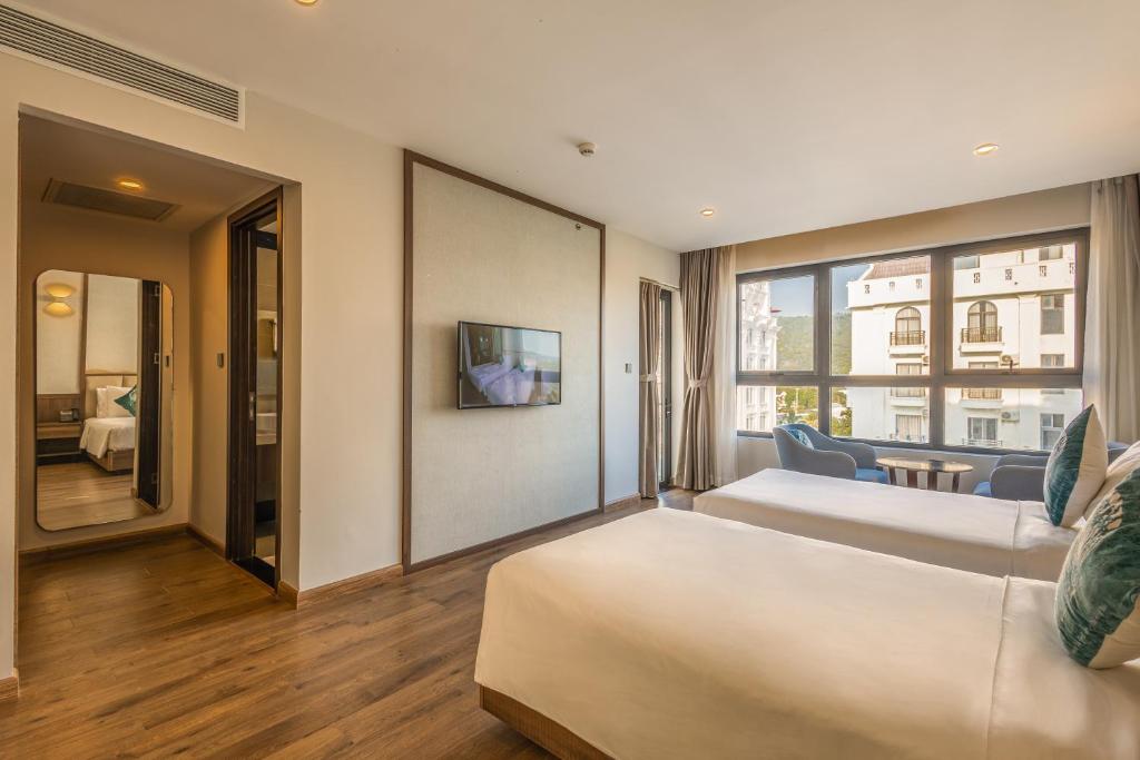 Sunset Beach Resort and Spa - 5