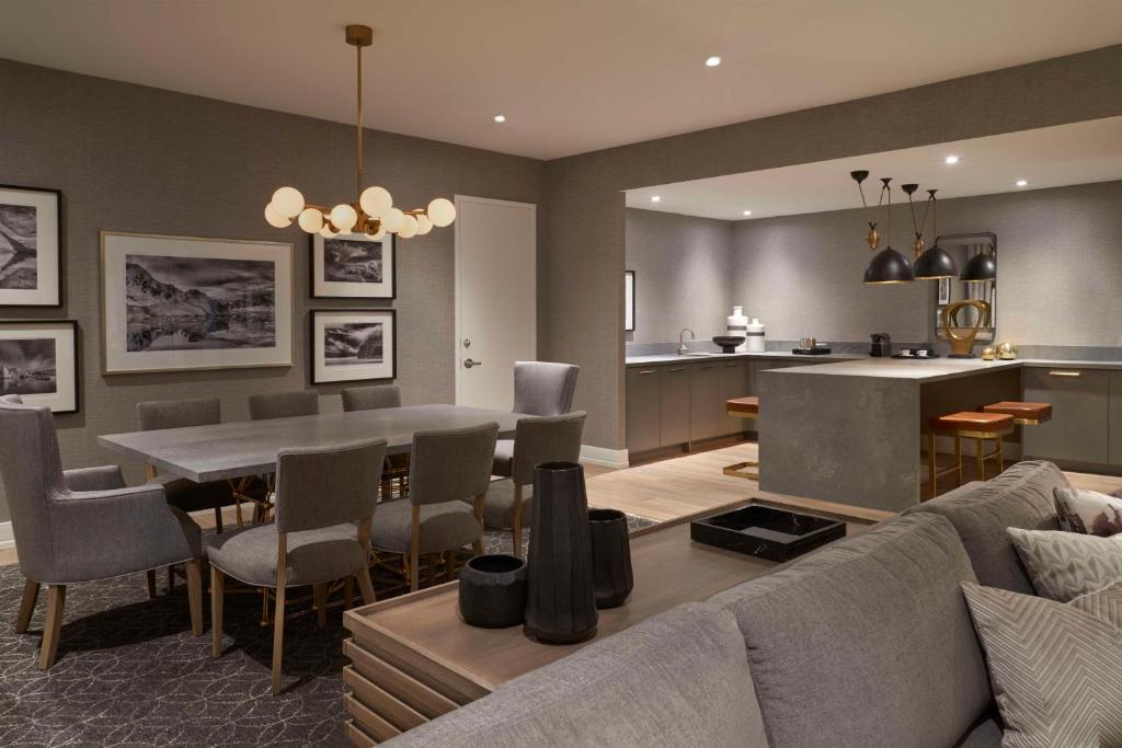 Posezení v ubytování Hilton Toronto