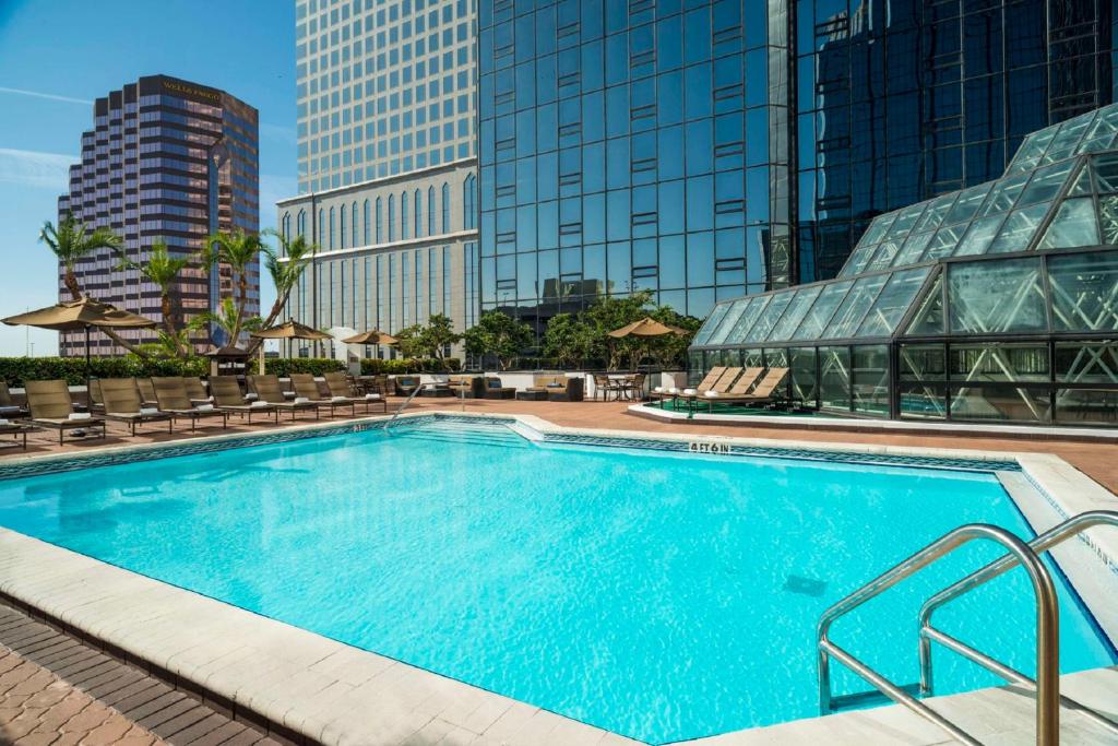 Hilton Tampa Downtown - Housity