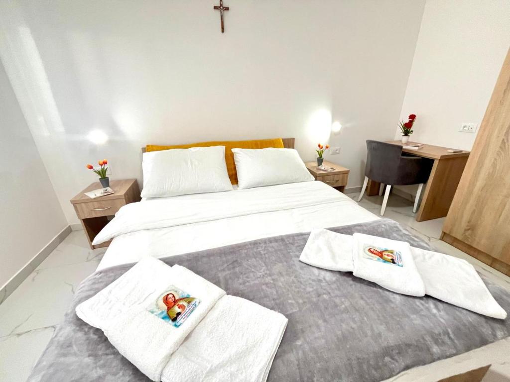 CASA della FIAMMA D'AMORE di MARIA - Chambre Triple Avec Salle De Bains Privative